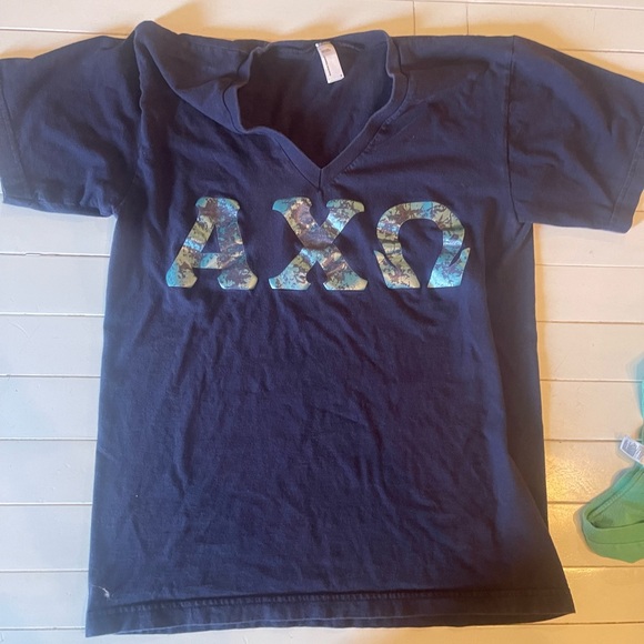 ALPHA CHI OMEGA Screen Printed Tee Size S - Picture 2 of 4